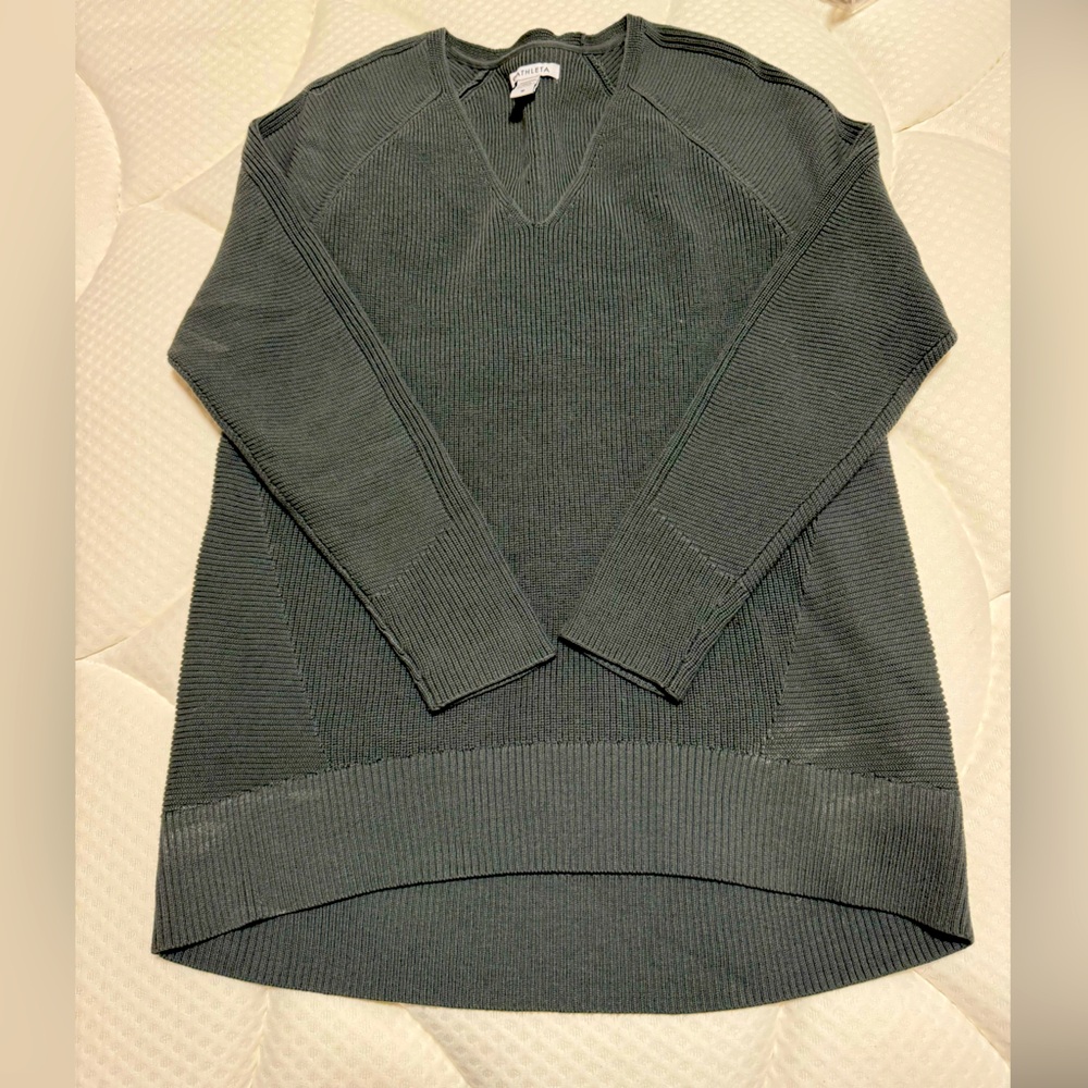 Athleta Hanover V-neck Sweater Size M